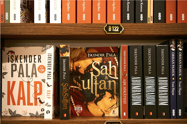 how-are-book-clubs-used-to-encourage-social-interaction-and-literary-discussion