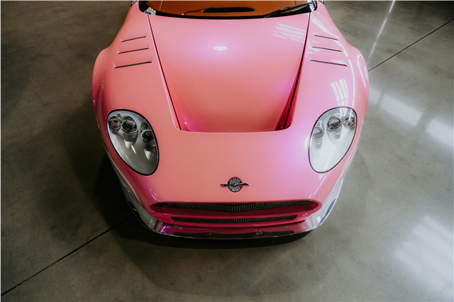 how-do-luxury-cars-offer-superior-technology-and-entertainment-systems