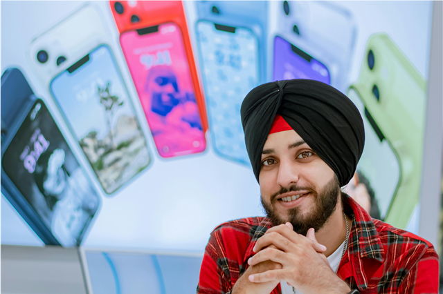 how-do-smartphone-accessories-enhance-phone-functionality
