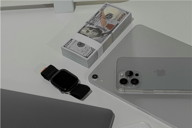 What are the uses of binders in corporate documentation?