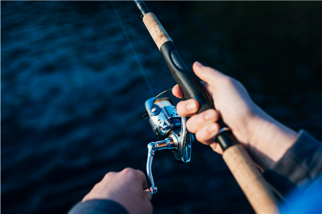 What are the uses of fishing gear in freshwater fishing?