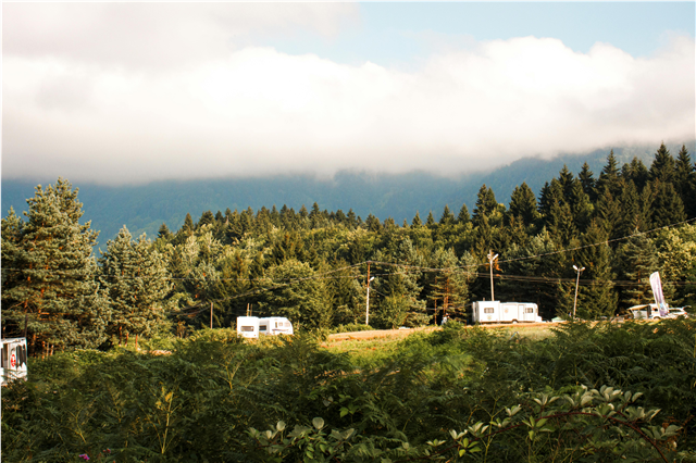 what-are-the-uses-of-recreational-vehicles-for-tailgating-and-sports-events
