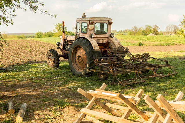 What are the uses of subsoilers in agriculture? What are the uses of subsoilers in agriculture?